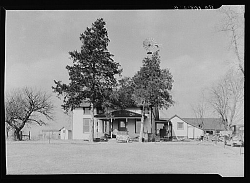 House on farm to which Charles Miller is moving. Northeast of Fowler, Indiana. A hired man for the past twelve years, Miller has now rented a farm to work himself