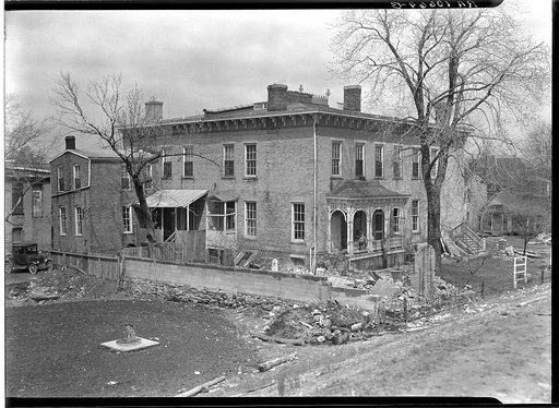 An old residence near the levee. Shawneetown, Illinois