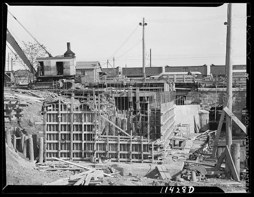 Washington, D.C. Construction of a bridge and road near Independence Avenue and 14th and 16th Streets, S.W. Bridge pier under construction showing the forms and steel reinforcing rods