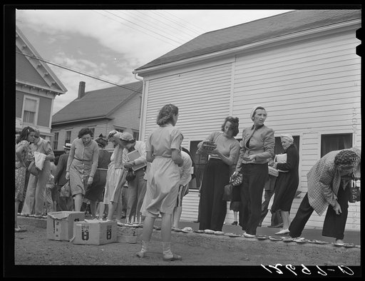 Tourists from the Boston boat buying seashell souvenirs. Provincetown, Massachusetts