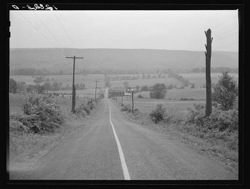 Road from State College to Pine Grove Mills, Pennsylvania