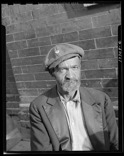 Washington, D.C. An old peanut vendor on Seaton Road