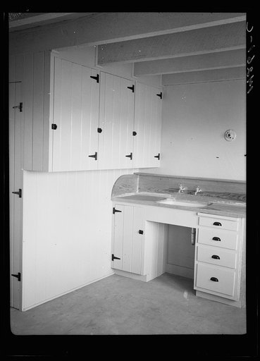 Chandler, Arizona. The kitchen in one of the houses at Chandler Farms, a Farm Security Administration part-time farming and cooperative project in Maricopa County