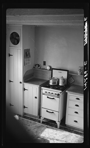 Chandler, Arizona. Apartment kitchen