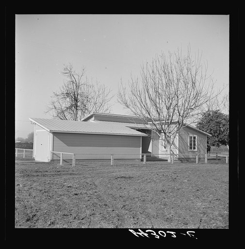 Exterior view, manager's house. Visalia migratory labor camp, California
