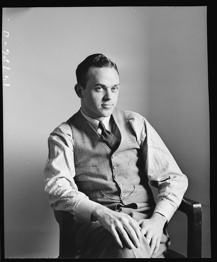 Hightstown, New Jersey. Portrait of a U.S. Resettlement Administration official associated with the Jersey homesteads project at Hightstown