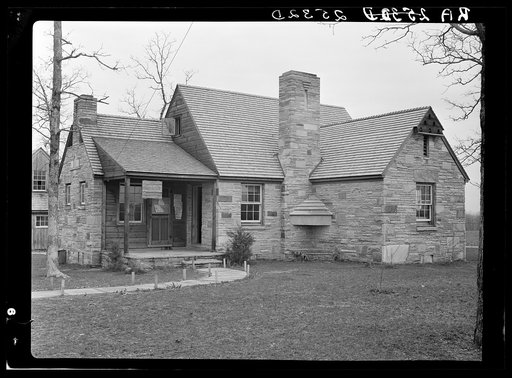 Untitled photo, possibly related to: Cumberland Homesteads. Crossville, Tennessee