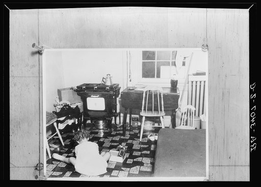 Untitled photo, possibly related to: Living room, bedroom, kitchen and nursery. Washington, D.C.