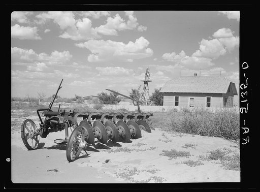 Untitled photo, possibly related to: Abandoned farm near Dalhart, Texas