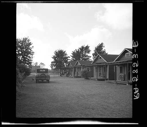 Untitled photo, possibly related to: Tourist camp for migrant fruit workers. Winterhaven, Florida