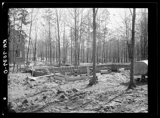 Untitled photo, possibly related to: Scenes of the northern Shenandoah Valley, including the Resettlement Administration's Shenandoah Homesteads