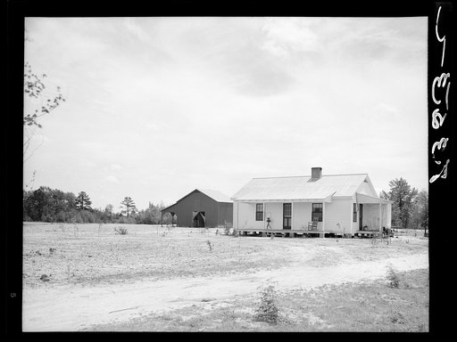 House and barn at Roanoke Farms, North Carolina