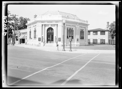 Untitled photo, possibly related to: Bank. Dover, Delaware