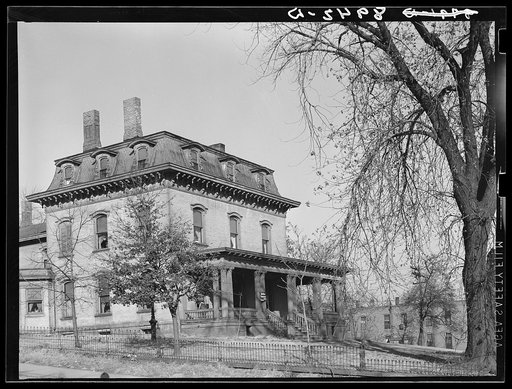 Untitled photo, possibly related to: rooming house, formerly the home of the Creighton Family, pioneers in Omaha, Nebraska