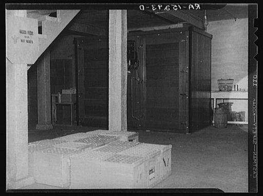 Chicken incubator. Westmoreland Homesteads, Pennsylvania