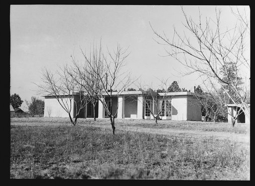 Rammed earth house near Birmingham, Alabama
