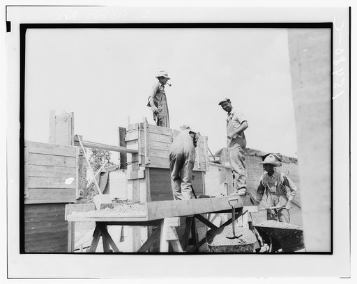 Rammed earth construction near Birmingham, Alabama