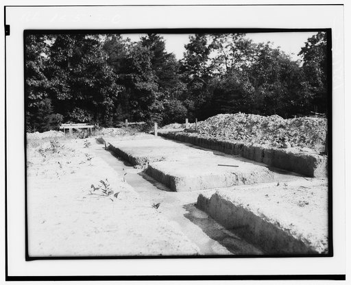Rammed earth construction near Birmingham, Alabama. A depth of eleven inches is adequate for footings in the Gulf and South Atlantic states