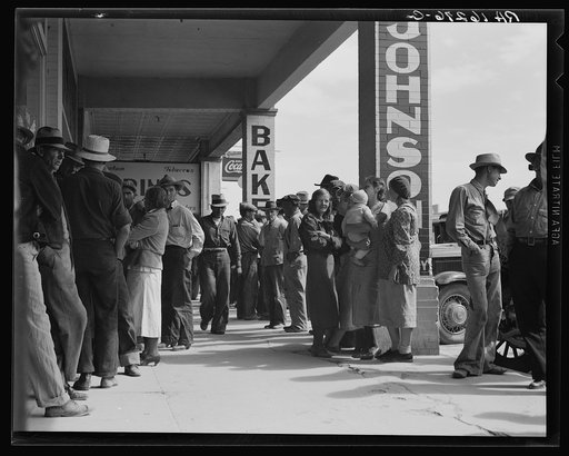 Waiting for relief checks. Calipatria, California
