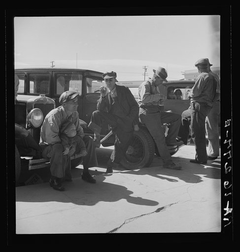 Waiting for relief checks. Calipatria, California