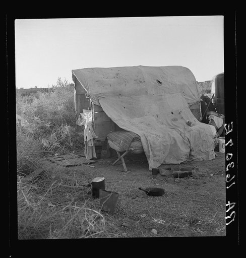 Oklahomans encamped on a river bottom near Holtville, California