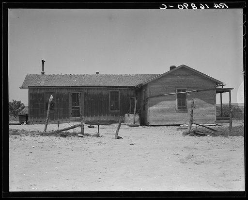 Home of Texas sharecropper. He has ten children