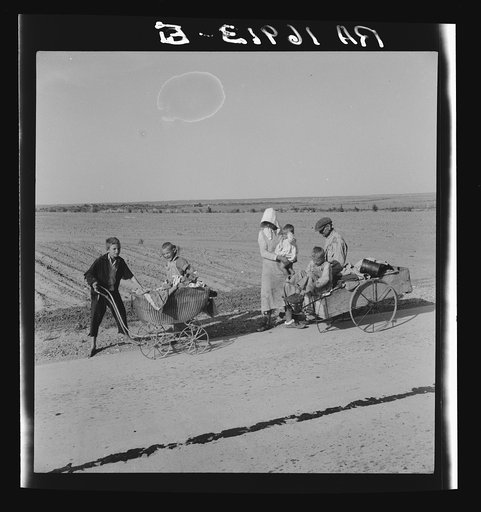 Flood refugee family near Memphis, Texas