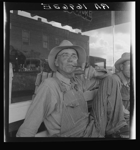 Dust bowl farmers of west Texas in town