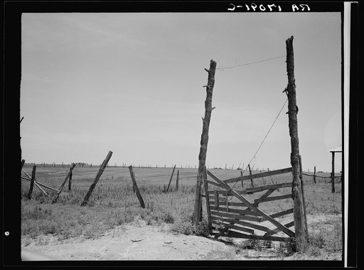 Carter County, Oklahoma. Abandoned land, exhausted soil