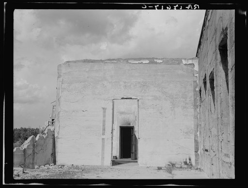 Fullerton, Louisiana. An abandoned lumber town