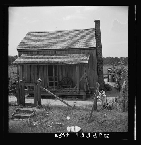 Home of turpentine worker near Godwinsville, Georgia