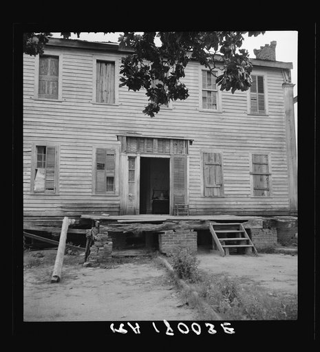 Antebellum plantation house. Greene County, Georgia