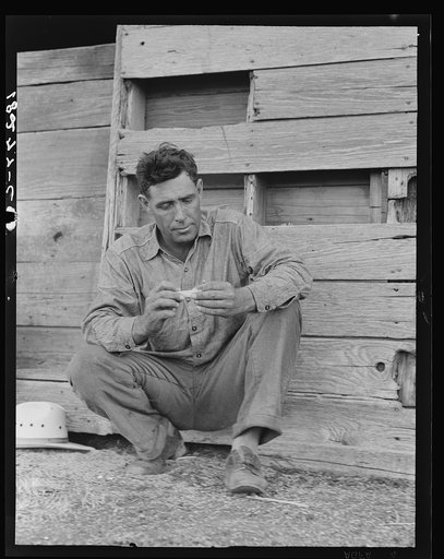 Native Texan farmer on relief. Goodliet, Hardeman County, Texas. "Tractored out" in late 1937. Now living in town, and on the verge of relief. Wife and two children. "Well, I know I've got to make a move but I don't know where to. I can stay off relief until the first of the year. After that I don't