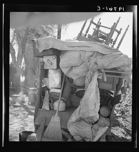 Migrant family outfit on U.S. 99 between Bakersfield, California, and the Ridge