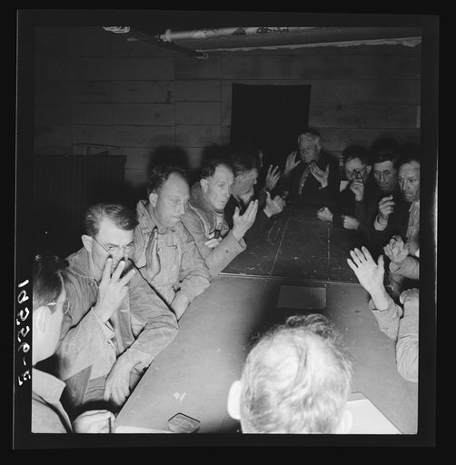 Farm Security Administration (FSA) camp for migratory agricultural workers. Meeting of the camp council. Farmersville, California