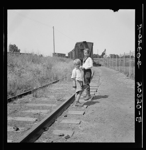 Untitled photo, possibly related to: Family who traveled by freight train. Washington, Toppenish, Yakima Valley