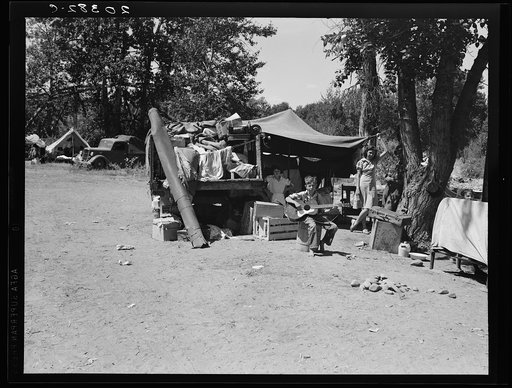 Camp of family with nine children who have been on the road for three years. Washington, Yakima Valley