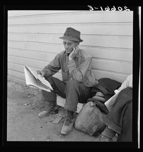 Single man, three weeks before opening of Klamath Basin potato harvest. California, Siskiyou County, Tulelake. See general caption number 43