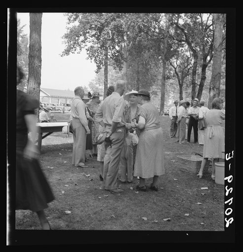 Untitled photo, possibly related to: Oregon, Josephine County, Grants Pass. "California Day" picnic. Get together after the speeches are over