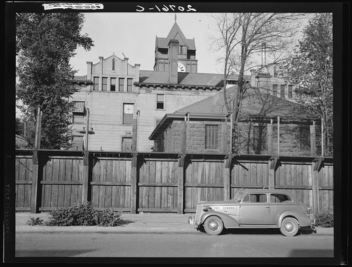 Washington, Yakima. The famed stockade. Building behind stockade is the courthouse. General caption number 33