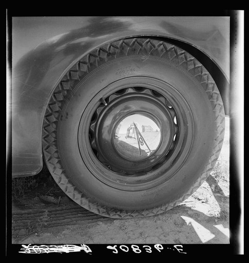 Untitled photo, possibly related to: Close-up view of abandoned dry land farmhouse in Columbia Basin. Washington, Grant County, one mile east of Quincy. See general caption number 35