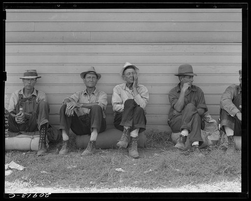 Bindle stiffs in town three weeks before opening of Klamath Basin potato harvest. California, Siskiyou County, Tule Lake