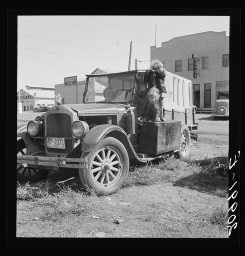 Family, one month from South Dakota, now on the road in California. Tulelake, Siskiyou County, California. See general caption number 65