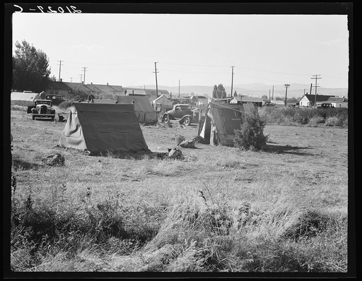 Squatter camp entering potato town. Malin, Klamath County, Oregon. General caption number 64