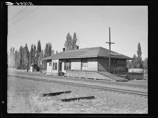 Railroad station. Irrigon, Oregon. Population: 108. Land was opened to settlers here in 1914