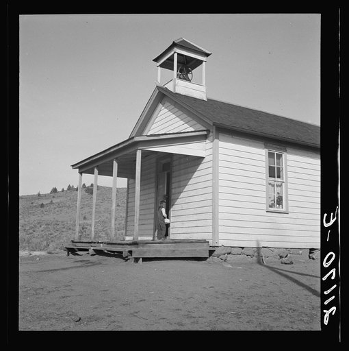 Nine a.m. Four pupils attend this day, of the seven who are enrolled at the eastern Oregon county school. Between Pleasant Valley and Durkee, Baker County, Oregon