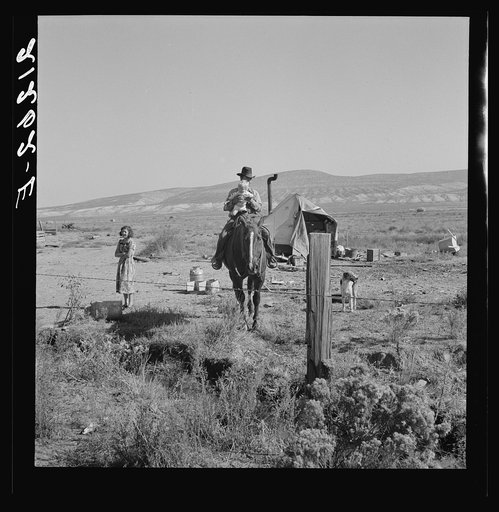 Untitled photo, possibly related to: The Fairbanks family has moved to three different places on the project in one year. Willow Creek area, Malheur County, Oregon. General caption number 66