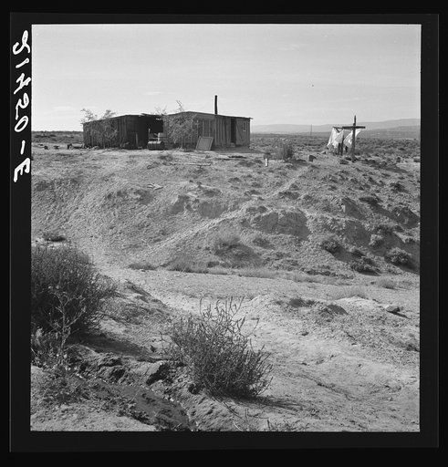 The Dazey farm and home. Homedale district, Malheur County, Oregon