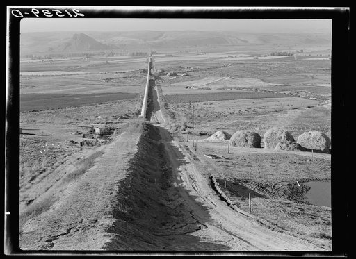Untitled photo, possibly related to: Siphon--the world's longest--which carries water five miles to Dead Ox Flat. It is eight feet in diameter. Malheur County, Oregon