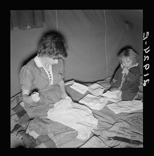 Baby clothes. Merrill, Klamath County, Oregon. In FSA (Farm Security Administration) mobile camp unit